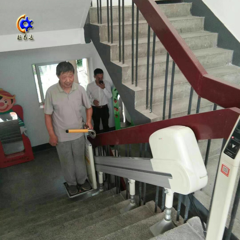 斜掛式升降平臺(tái) 斜掛式升降平臺(tái)